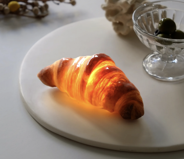 LAMPE CROISSANT - YUKIKO MORITA