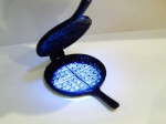 GAUFRIER ANCIEN EN METAL