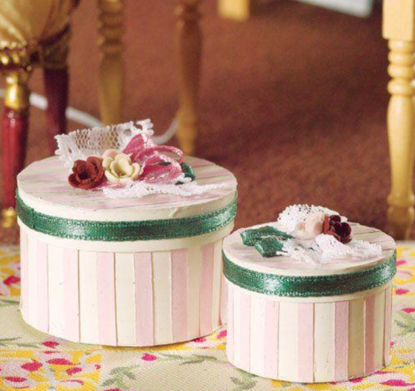 BOITES A CHAPEAUX ROSE