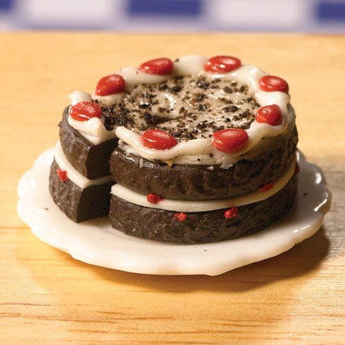 GATEAU CHOCOLAT CERISE SUR ASSIETTE