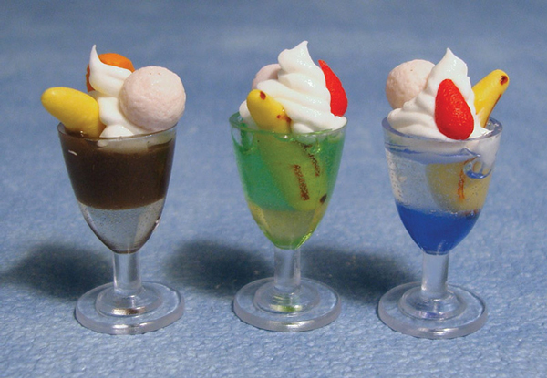LOT DE 3 GLACES / SUNDAE