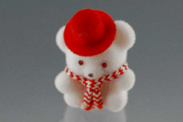 PETIT OURS BLANC AVEC CHAPEAU ROUGE