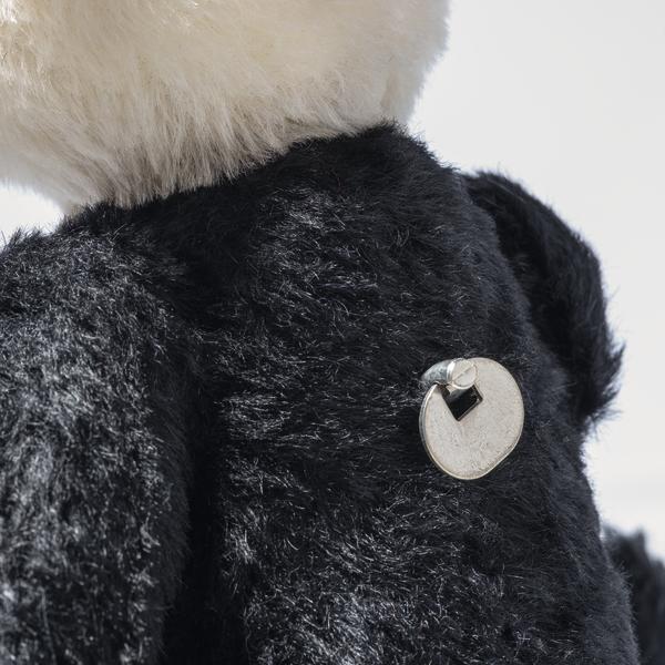 STEIFF - OURS TEDDY JAMES BOND DR. No